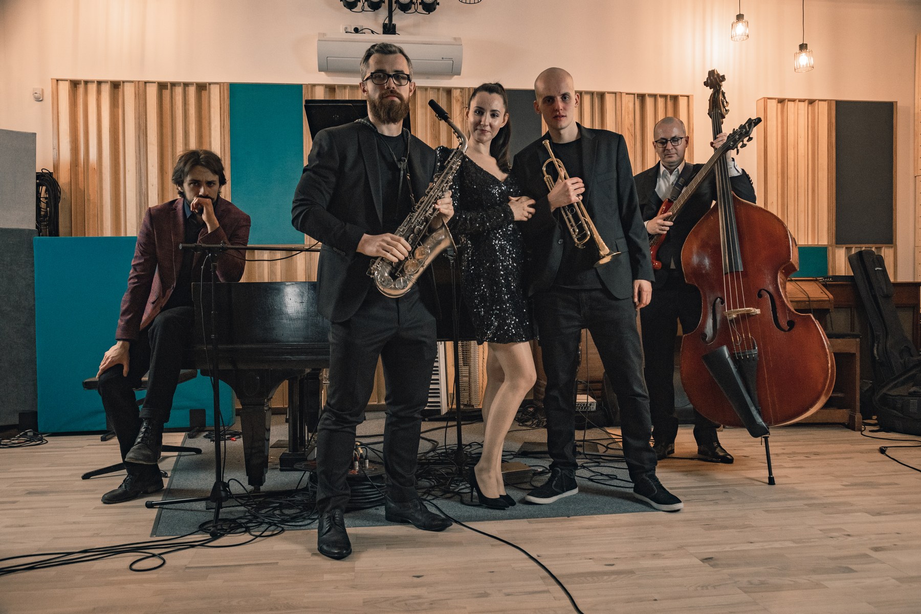 Exclusive Music Jazz Band — zdjęcie zespołu
